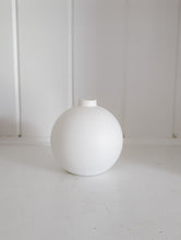 Load image into Gallery viewer, Matte White Bud Vase
