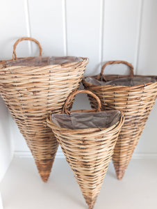 Willow Cone Wall Basket