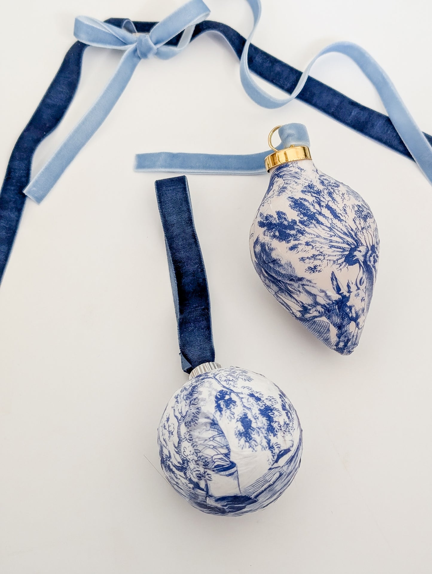 Handmade Blue & White Resin Ornament