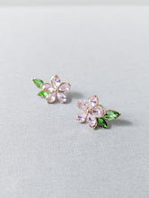 Load image into Gallery viewer, Flower Jewelry Earring
