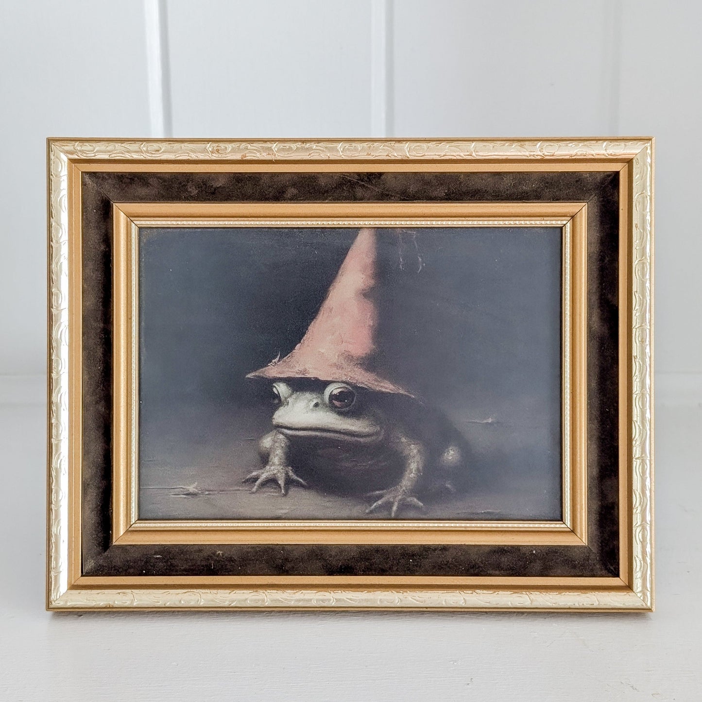 Velvet & Gold Vintage Frame Frog Art